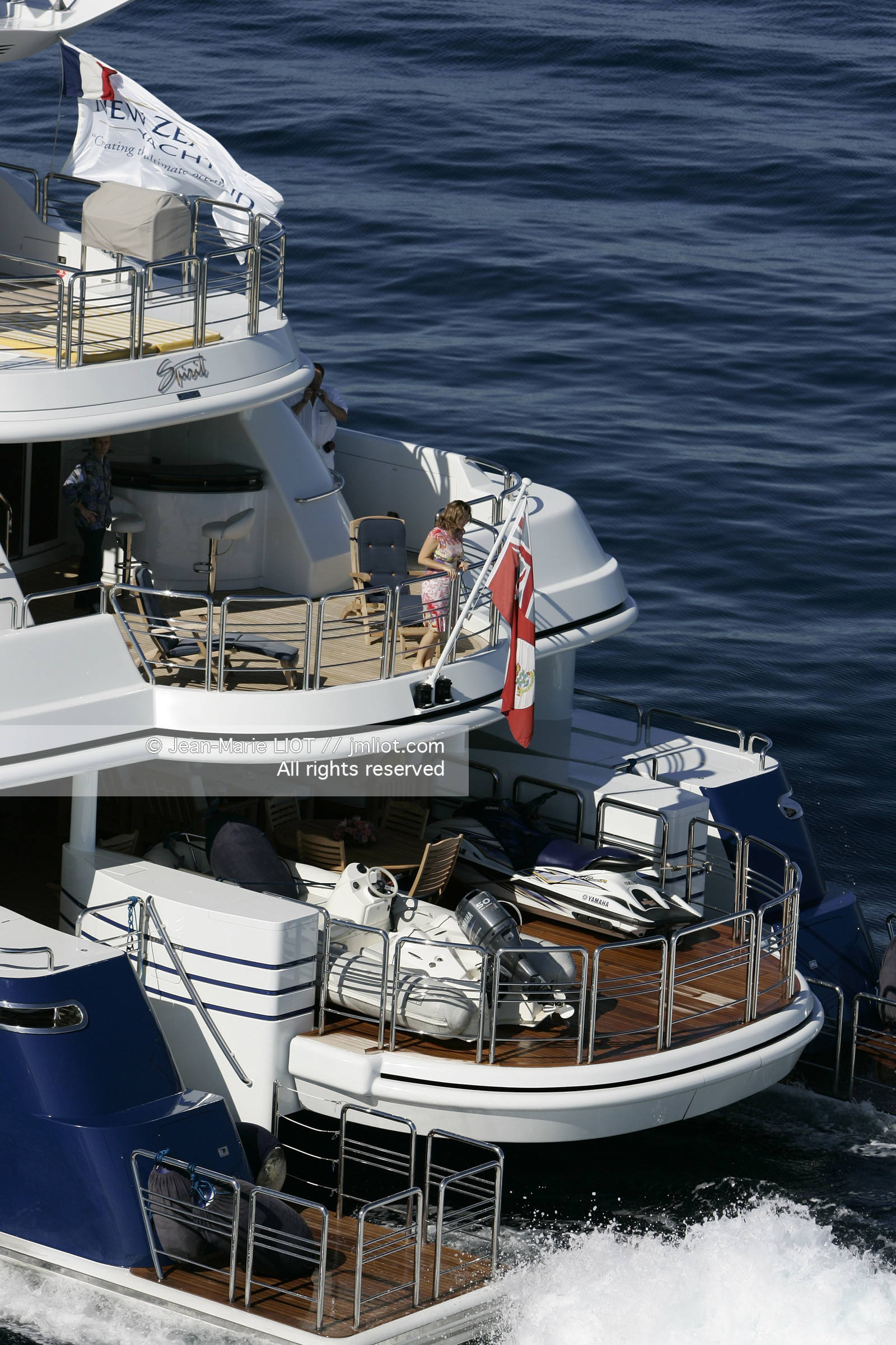 SALON NAUTIQUE DE CANNES 2005