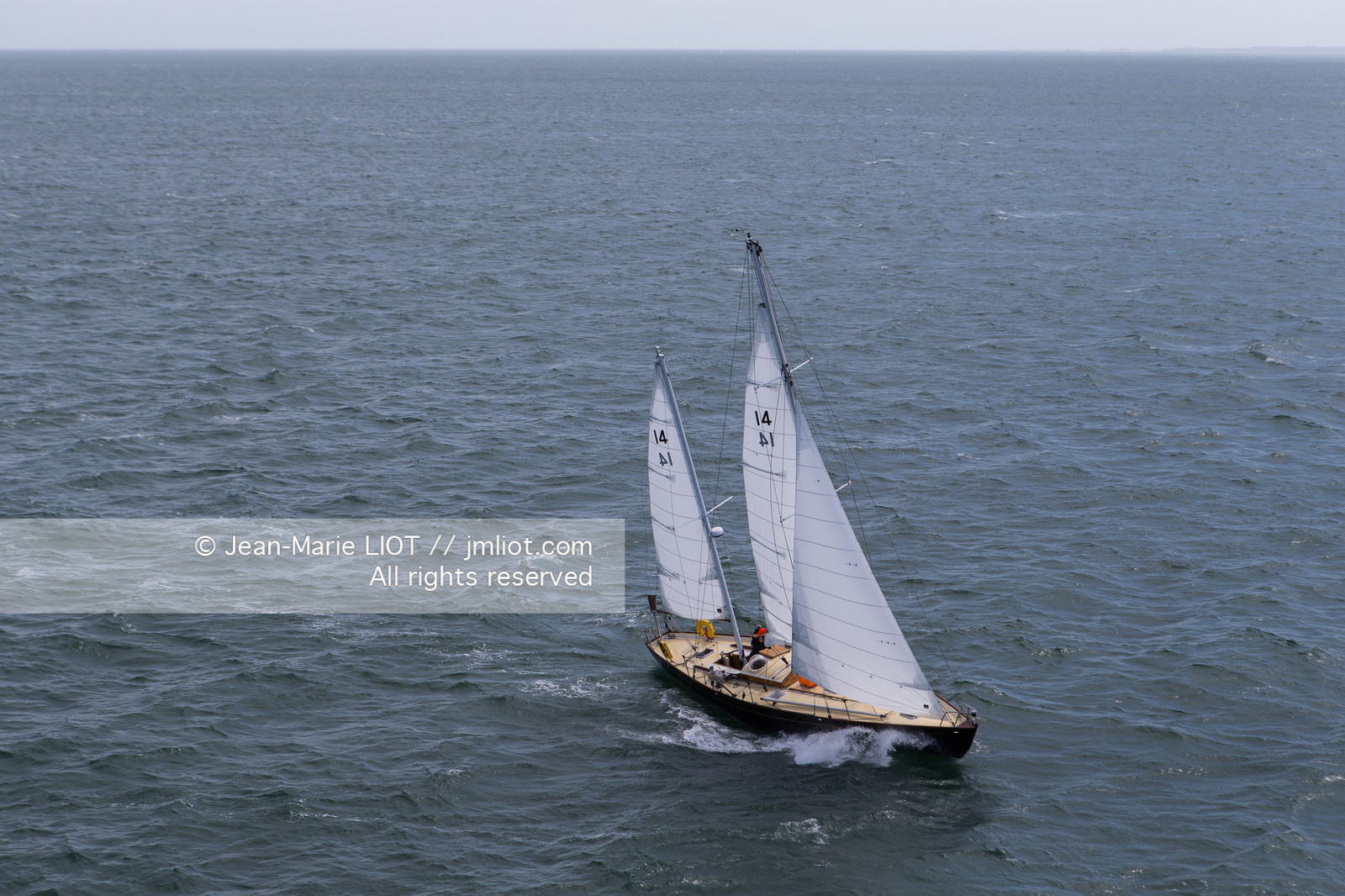 LOICK PEYRON A BORD DE PEN DUICK II