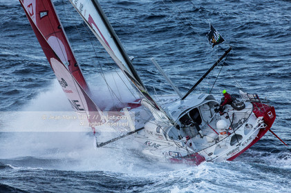 VENDEE GLOBE 2016-2017 - TANGUY DE LAMOTTE - INITIATIVES COEUR