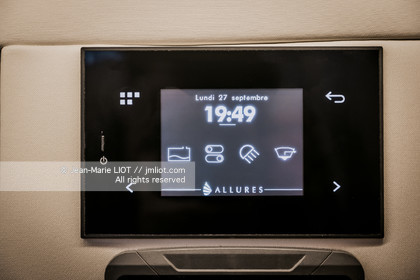 ALLURES YACHTING - ALLURES 51.9