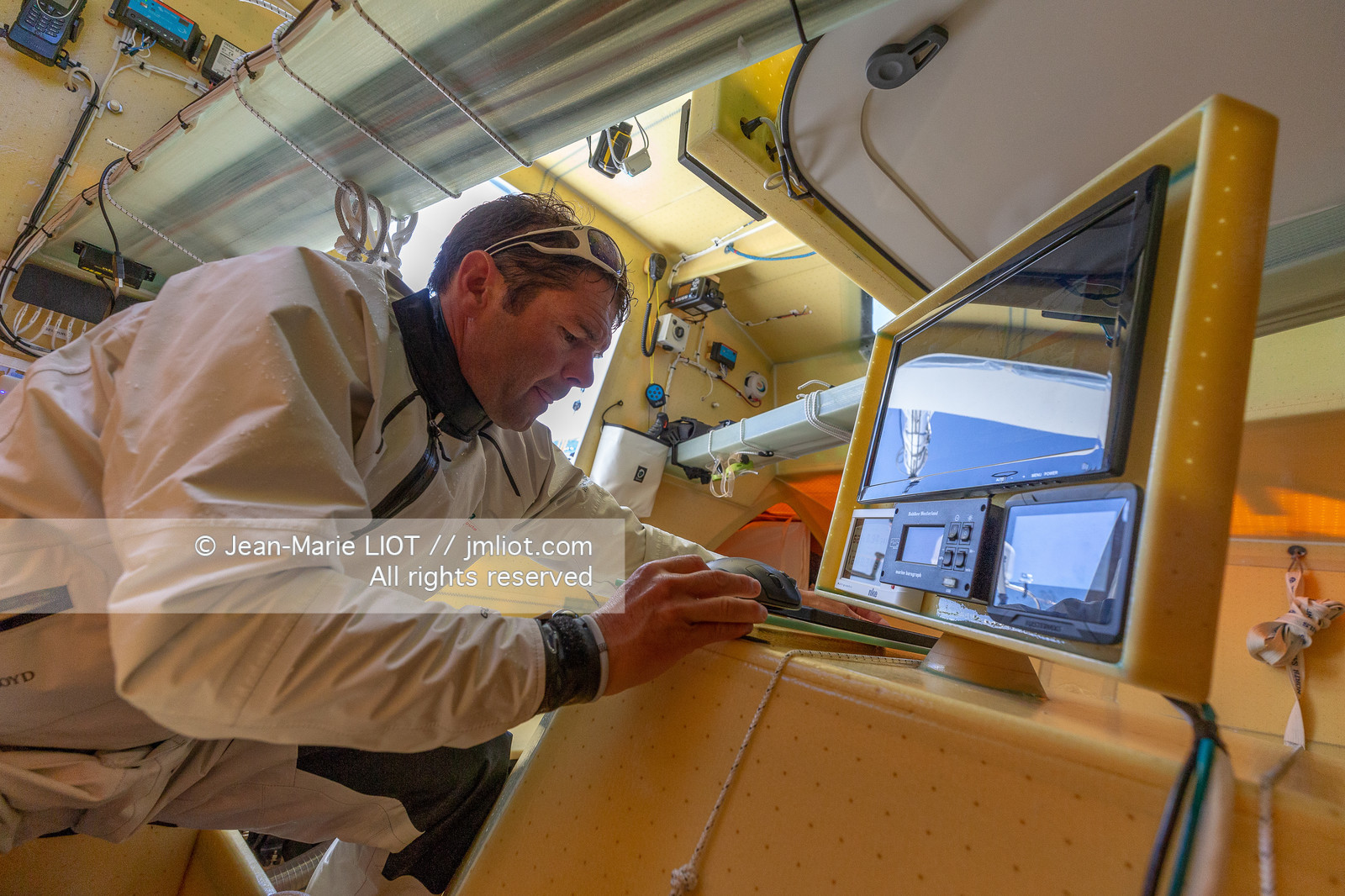 NICOLAS TROUSSEL 2018 - CORUM - EN MER