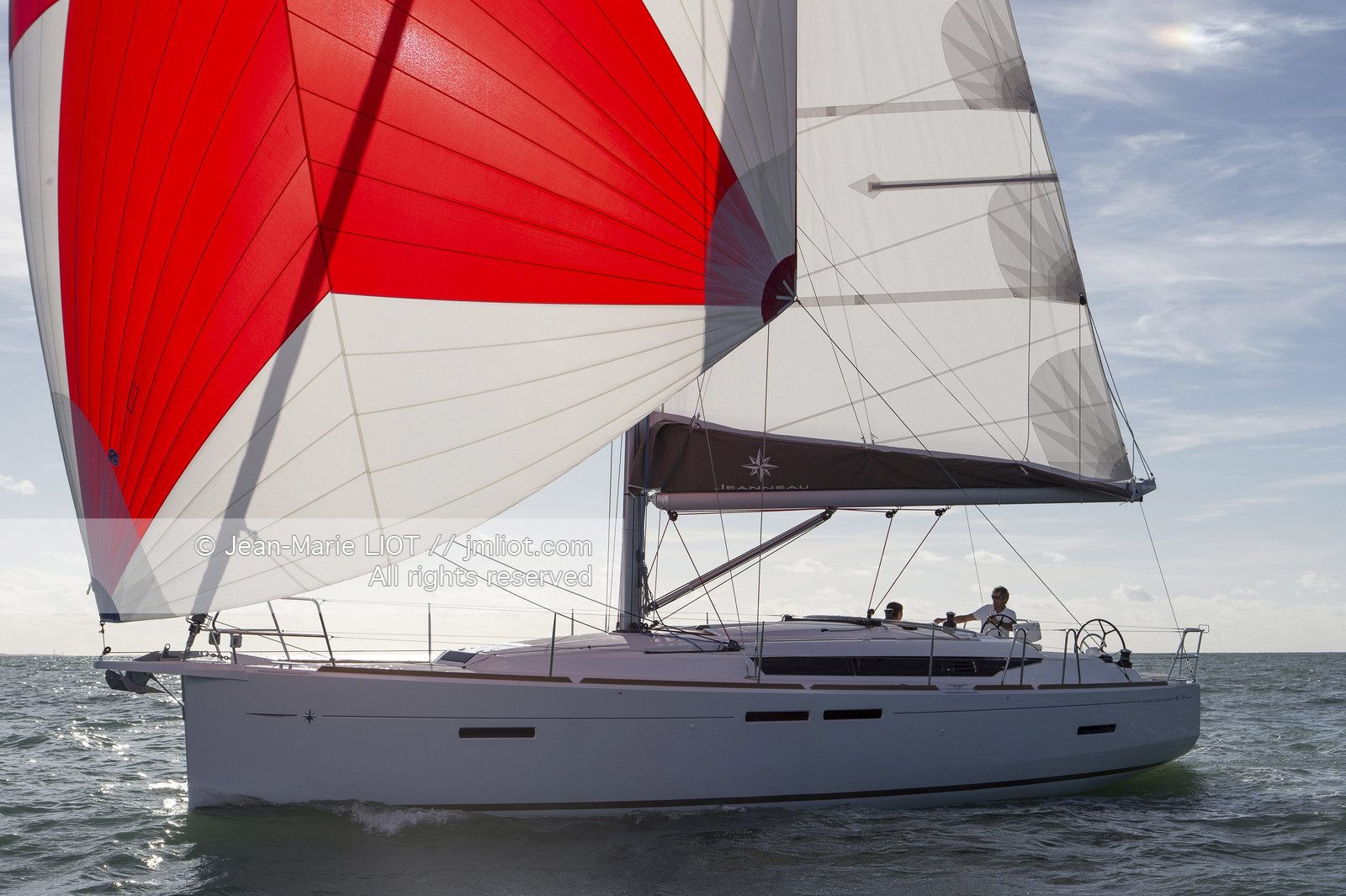 Ile de Ré, 23 09 2015, pour le chantier Jeanneau, le nouveau Jeanneau Sun Odyssey 419. Photo © Jean-Marie LIOT   Jeanneau