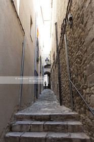 Le village de Begur et ses plages constituent l'un des lieux les plus touristique de la Costa Brava..La cote de begur bénéficie d'un littoral d'une grande beauté composé de falaises, de criques d'eau cristallines, de pinedes.....Photo © Jean-Marie Liot.