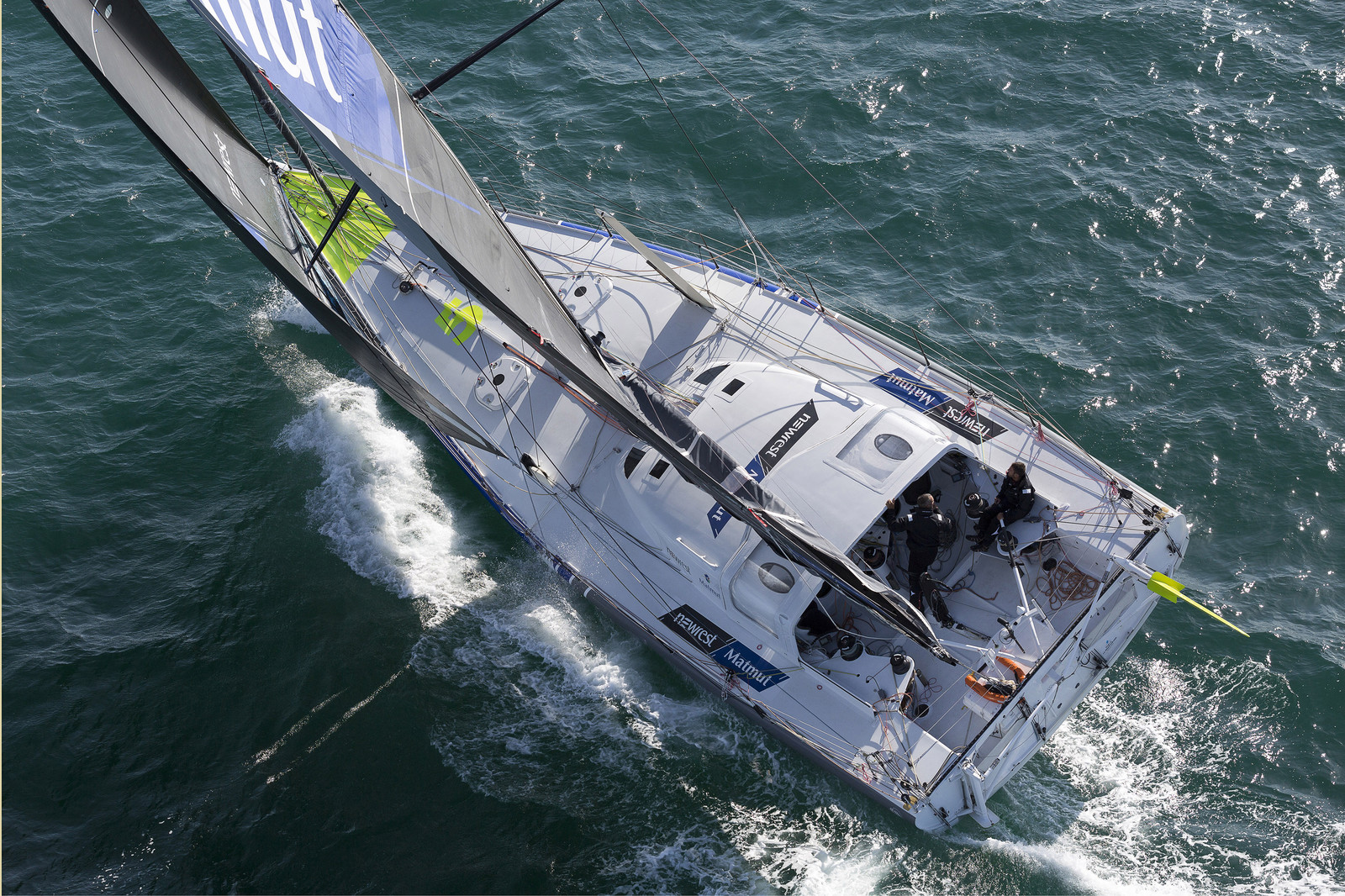 IMOCA 60 PIEDS NEWREST MATMUT - SKIPPER : FABRICE AMEDEO