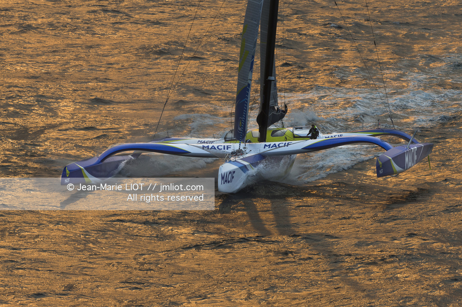 MACIF ULTIM - BANQUE IMAGES 2017