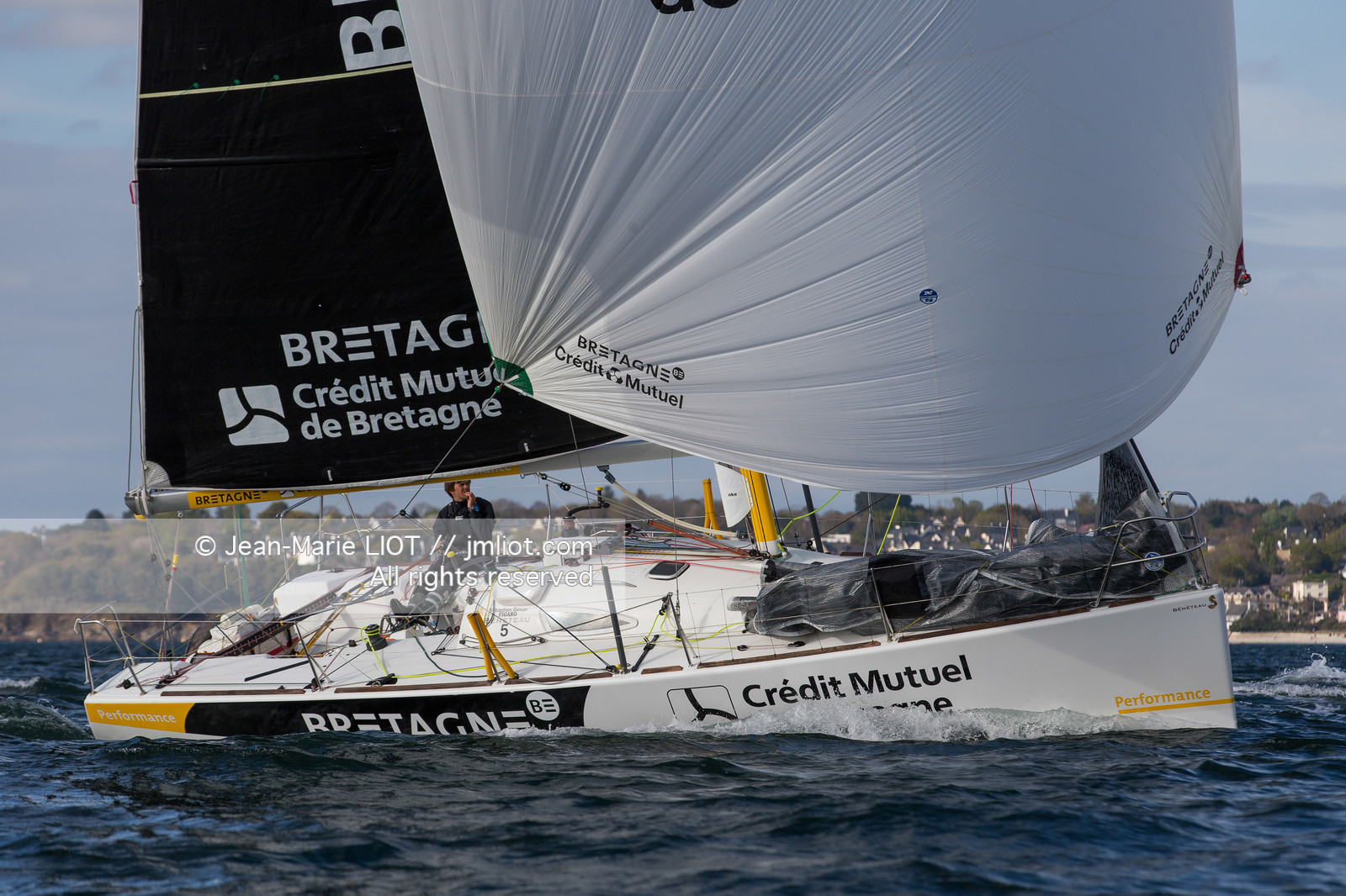 FIGARO BRETAGNE CREDIT MUTUEL 2017 - SEBASTIEN SIMON ET PIERRE RHIMBAULT