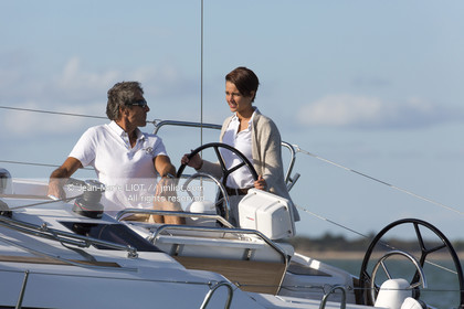 Ile de Ré, 23 09 2015, pour le chantier Jeanneau, le nouveau Jeanneau Sun Odyssey 419. Photo © Jean-Marie LIOT   Jeanneau