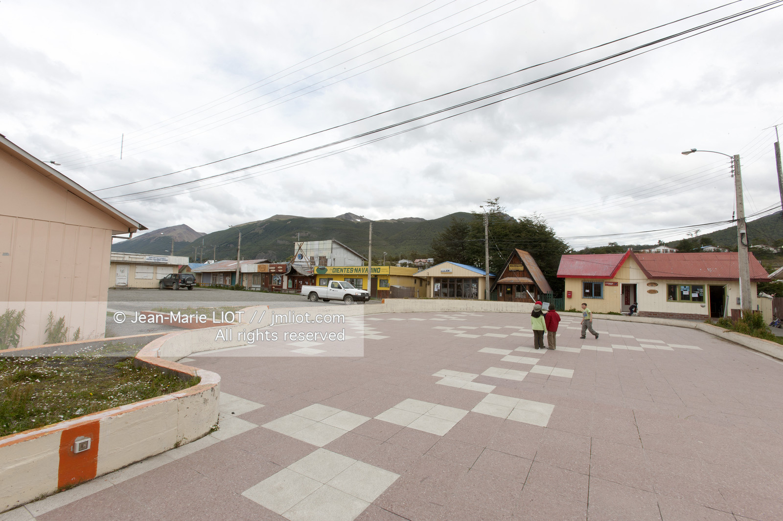 090107VG09081222USHUAIA_38V5490