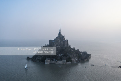 LE MONT SAINT MICHEL - LA MAREE DU SIECLE