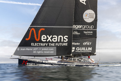 FABRICE AMEDEO 2023 - PREMIERE NAVIGATION IMOCA