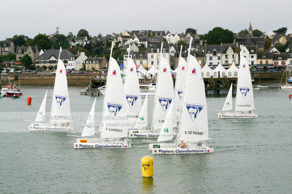 TROPHEE CLAIREFONTAINE 2002