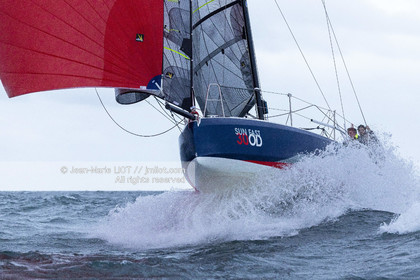 SUN FAST 30OD - SOUS VOILES