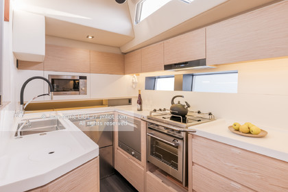 ALLURES YACHTING - ALLURES 51.9