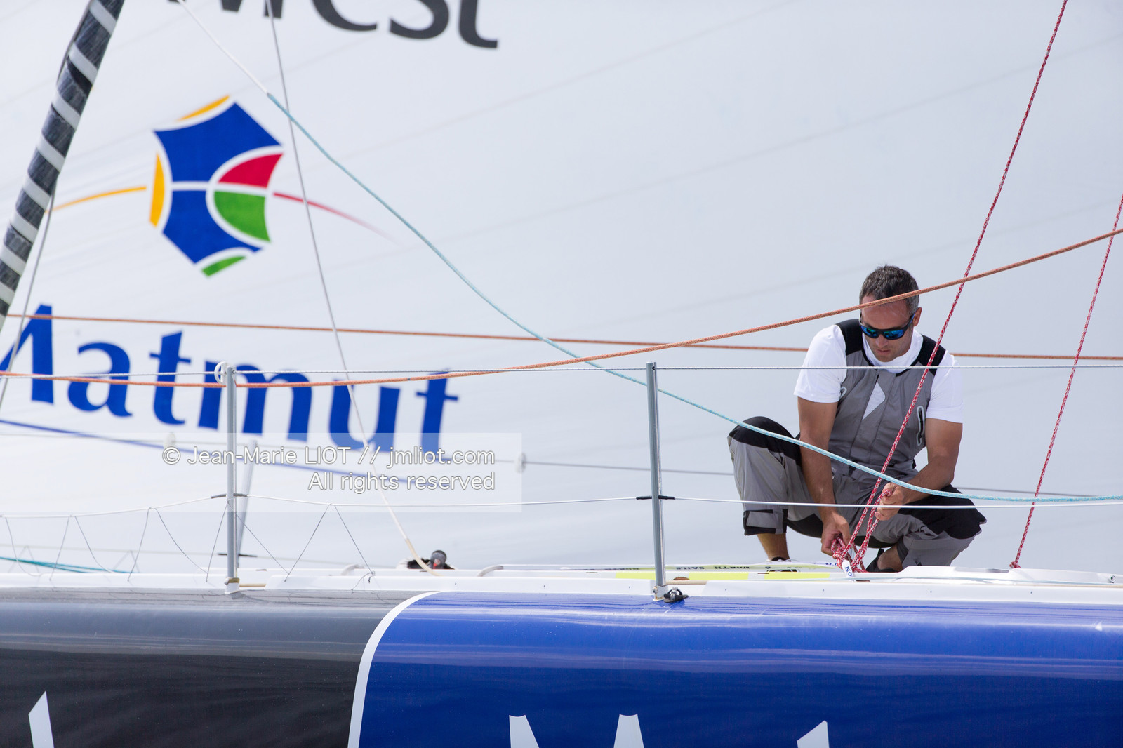 FABRICE AMEDEO - NEWREST MATMUT - VENDEE GLOBE 2016-2017