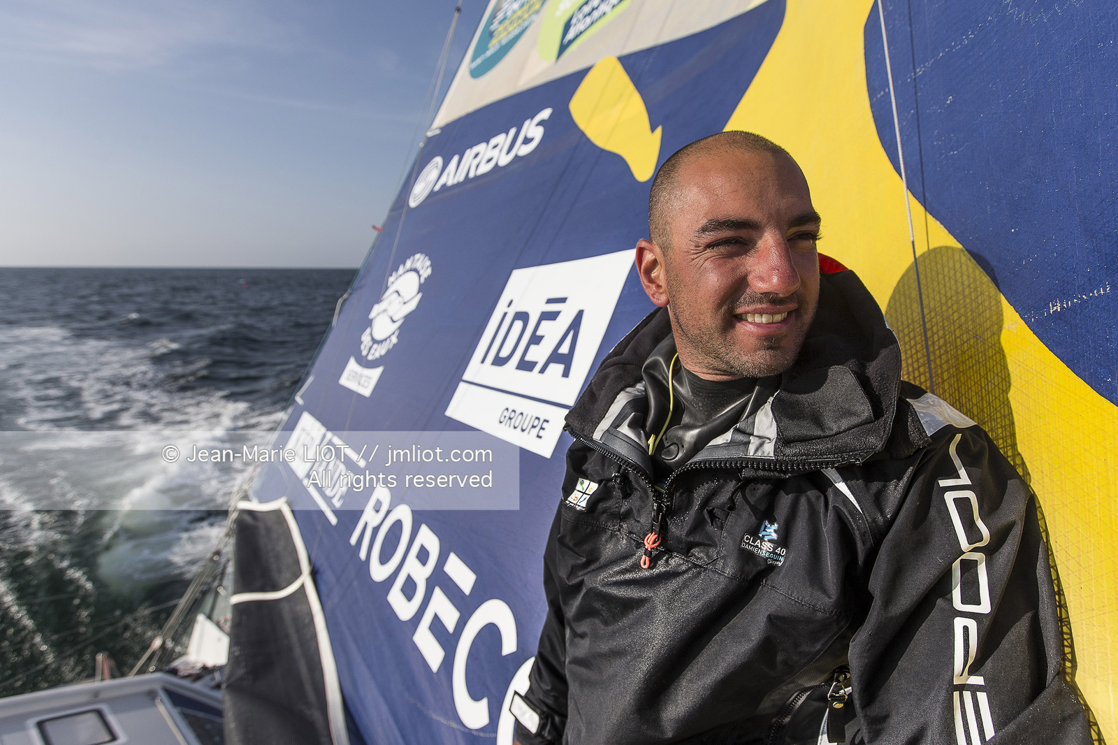 DES PIEDS ET DES MAINS - DAMIEN SEGUIN