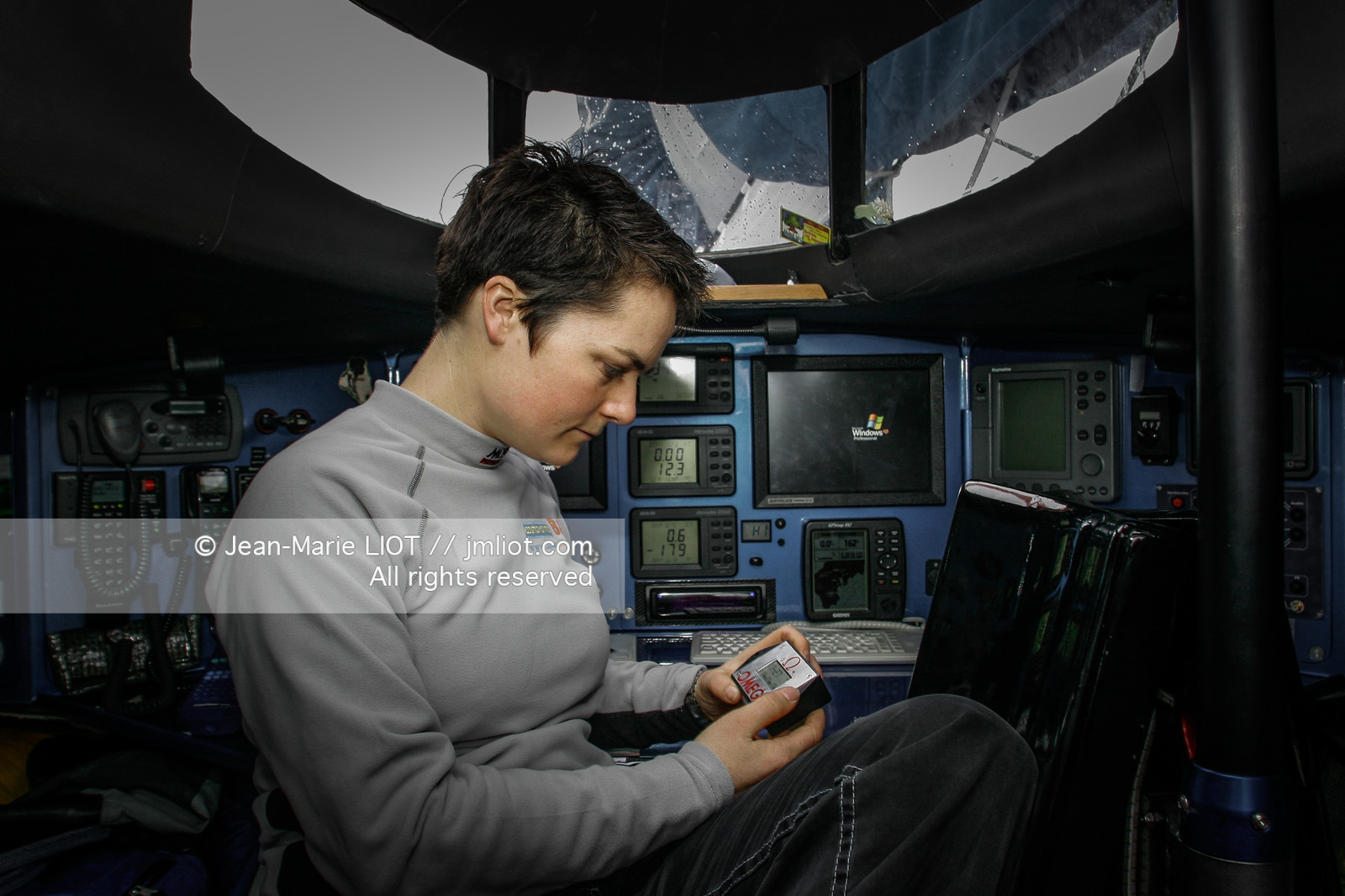 ELLE MACARTHUR - RECORD DU TOUR DU MONDE EN SOLITAIRE