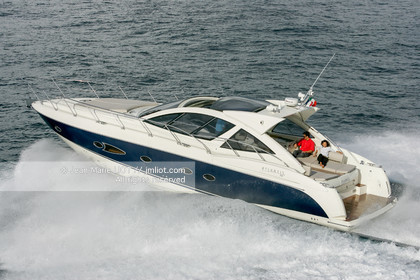 PHOTO © JEAN-MARIE LIOT.MENTION OBLIGATOIRE POUR TOUTE UTILISATION.FESTIVAL DE LA PLAISANCE DE CANNES 2006.NEPTUNE.DU 13 AU 18 SEPTEMBRE 2006