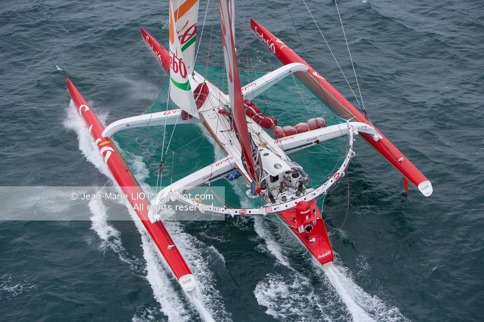 MAXI TRIMARAN SODEBO - THOMAS COVILLE - RECORD TOUR DU MONDE EN SOLITAIRE - 2008..