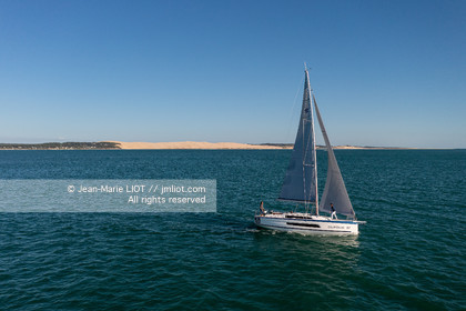 DUFOUR YACHTS 2022 - DUFOUR 37