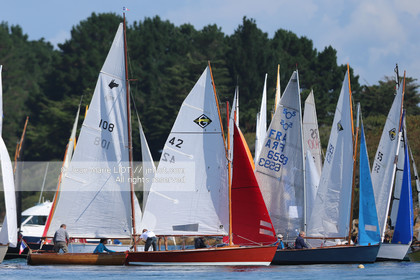 TOUR DE L'ILE AUXMOINES 2014