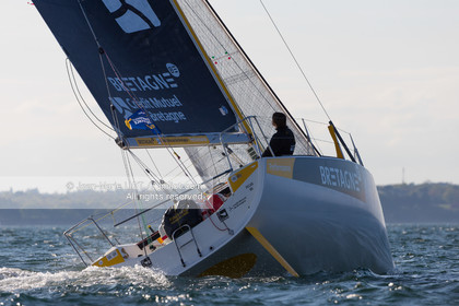 FIGARO BRETAGNE CREDIT MUTUEL 2017 - SEBASTIEN SIMON ET PIERRE RHIMBAULT