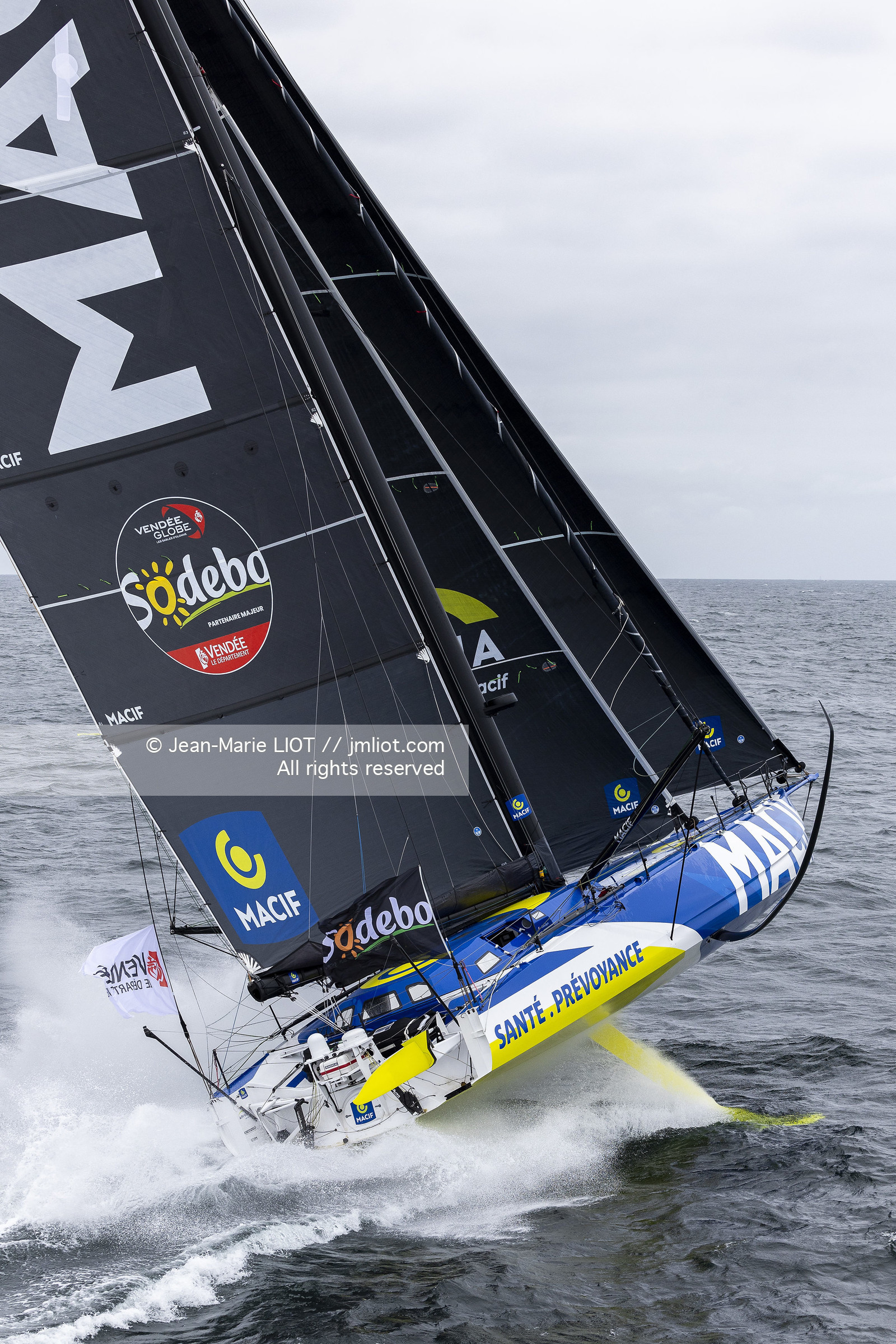CHARLIE DALIN 2024 - IMOCA MACIF SANTE PREVOYANCE - VENDEE GLOBE 2024-2025