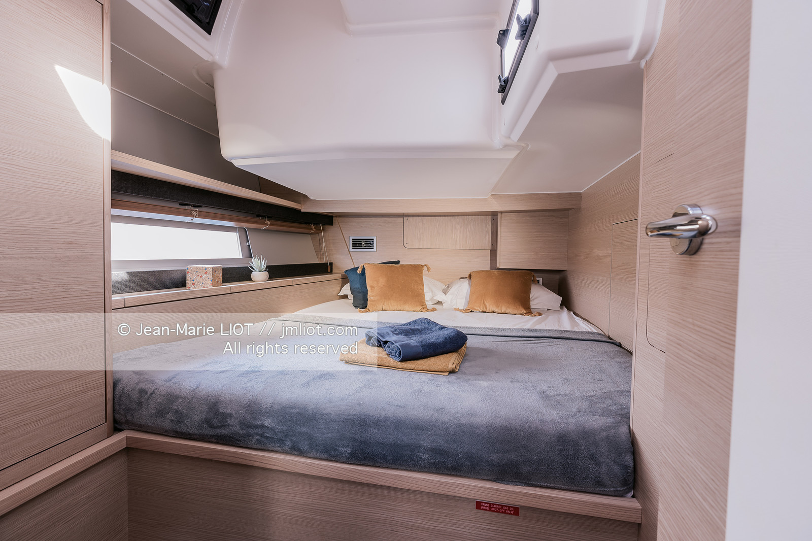 DUFOUR YACHTS - DUFOUR 470