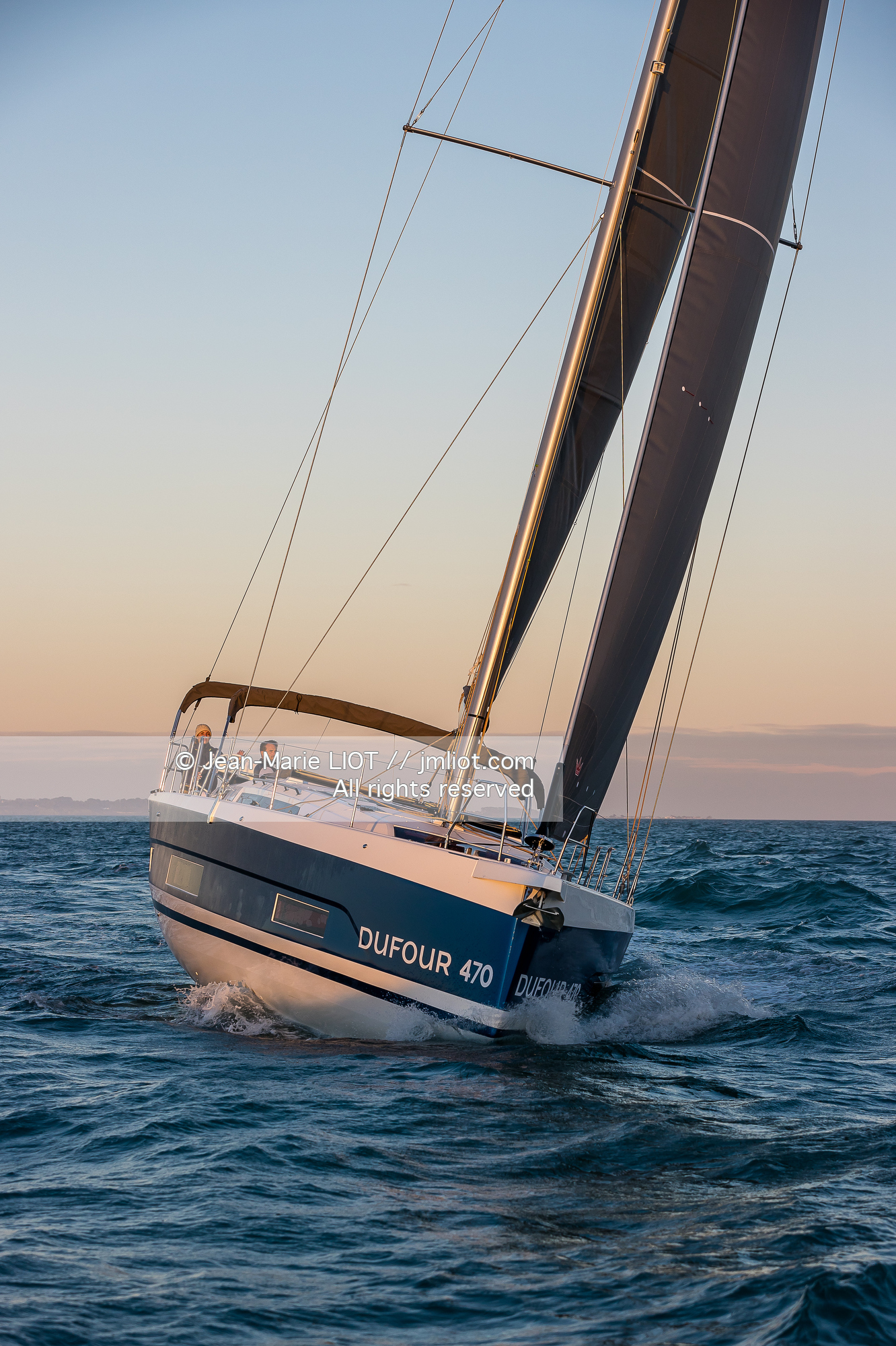 DUFOUR YACHTS - DUFOUR 470