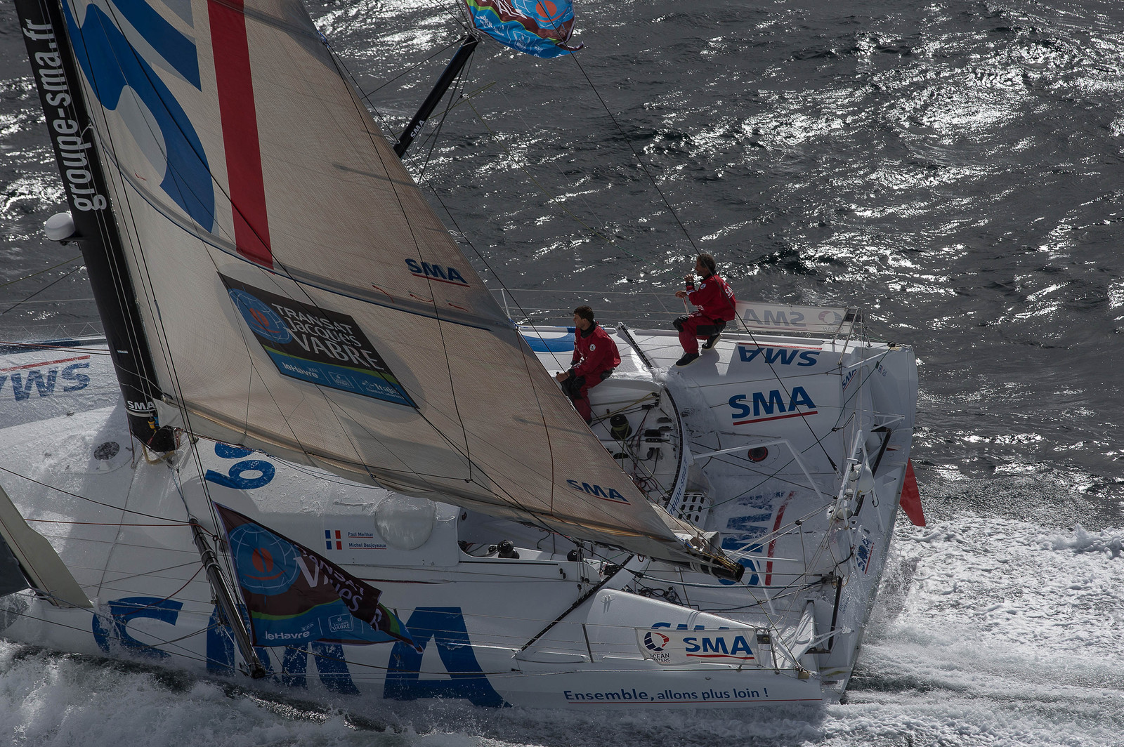 Paul Meilhat et Michel Desjoyeaux à l'entrainement sur IMOCA SMA avant le départ de la Transat Jacques vabre 2015 au départ du Havre et à destination de Itajaï au Brésil..Groix, 16 09 2015, Photo © Jean-Marie LIOT   DPPI.