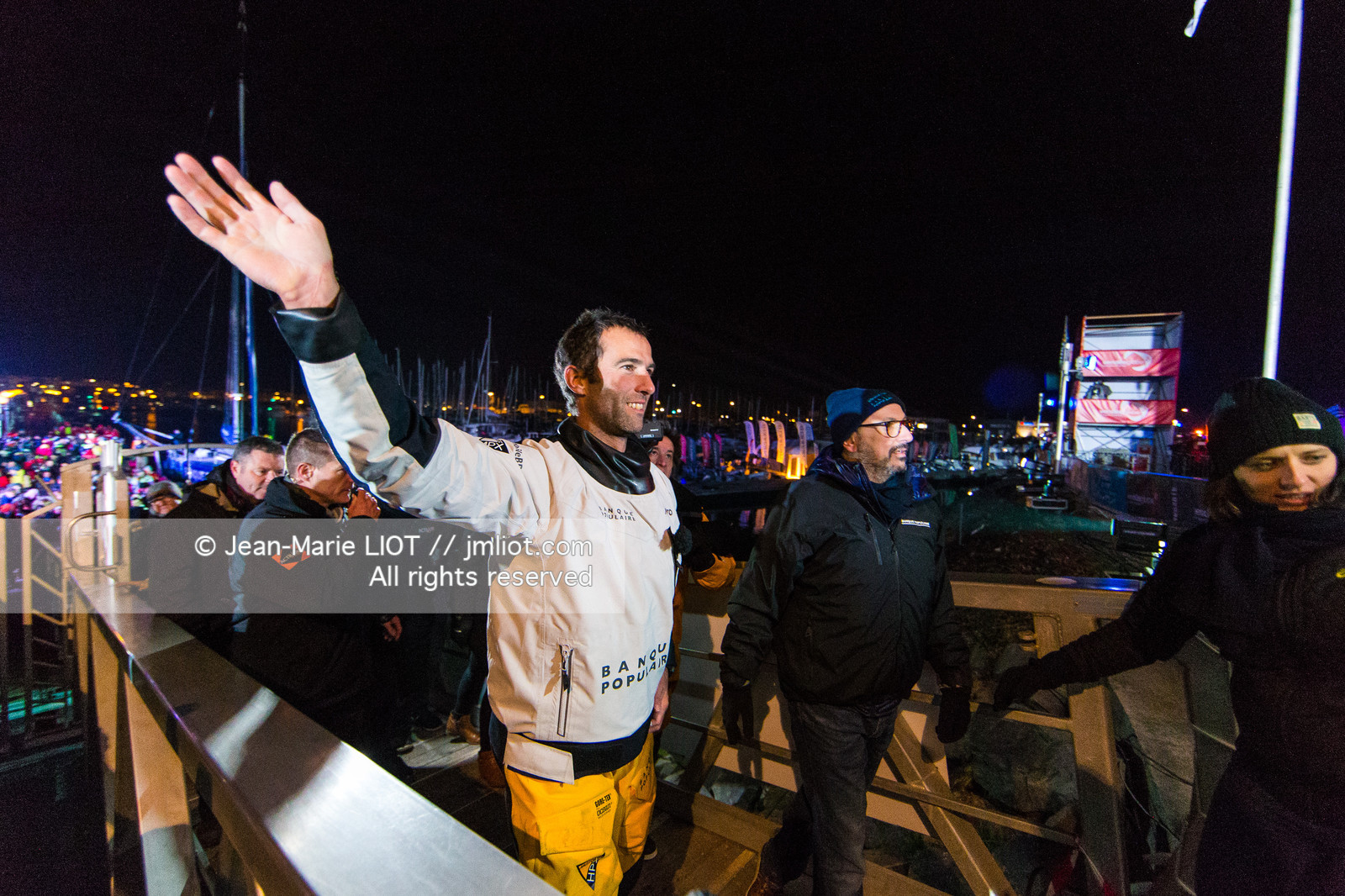 Les Sables d'Olonne, le 19 janvier 2017 arrivée d'Armel Le Cléac'h (FR) skipper de l'imoca Banque Populaire arrive 1er du Vendee globe 2016-2017. Photo © Jean-Marie Liot   DPPI