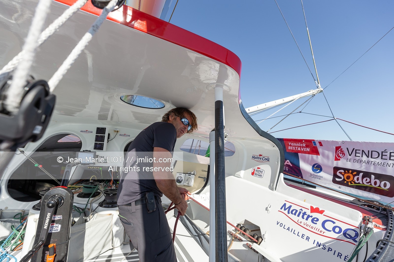 YANNICK BESTAVEN 2020 - IMOCA MAITRE COQ