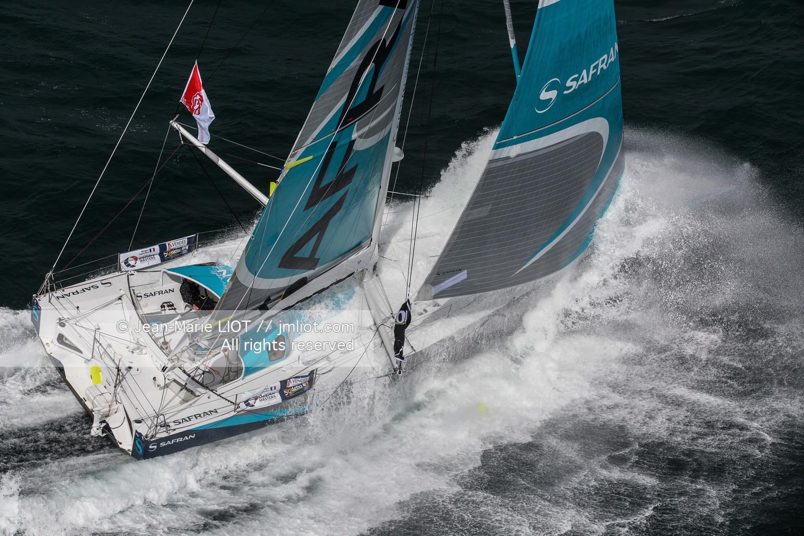 SAILING - SAFRAN - MORGAN LAGRAVIERE