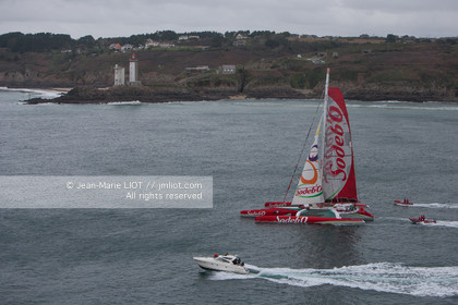 MAXI TRIMARAN SODEBO - THOMAS COVILLE - RECORD TOUR DU MONDE EN SOLITAIRE - 2008..