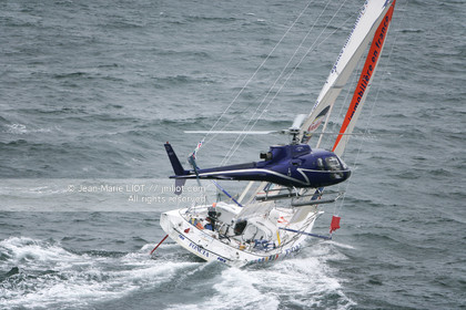 081109VGDEPART_L7A1830