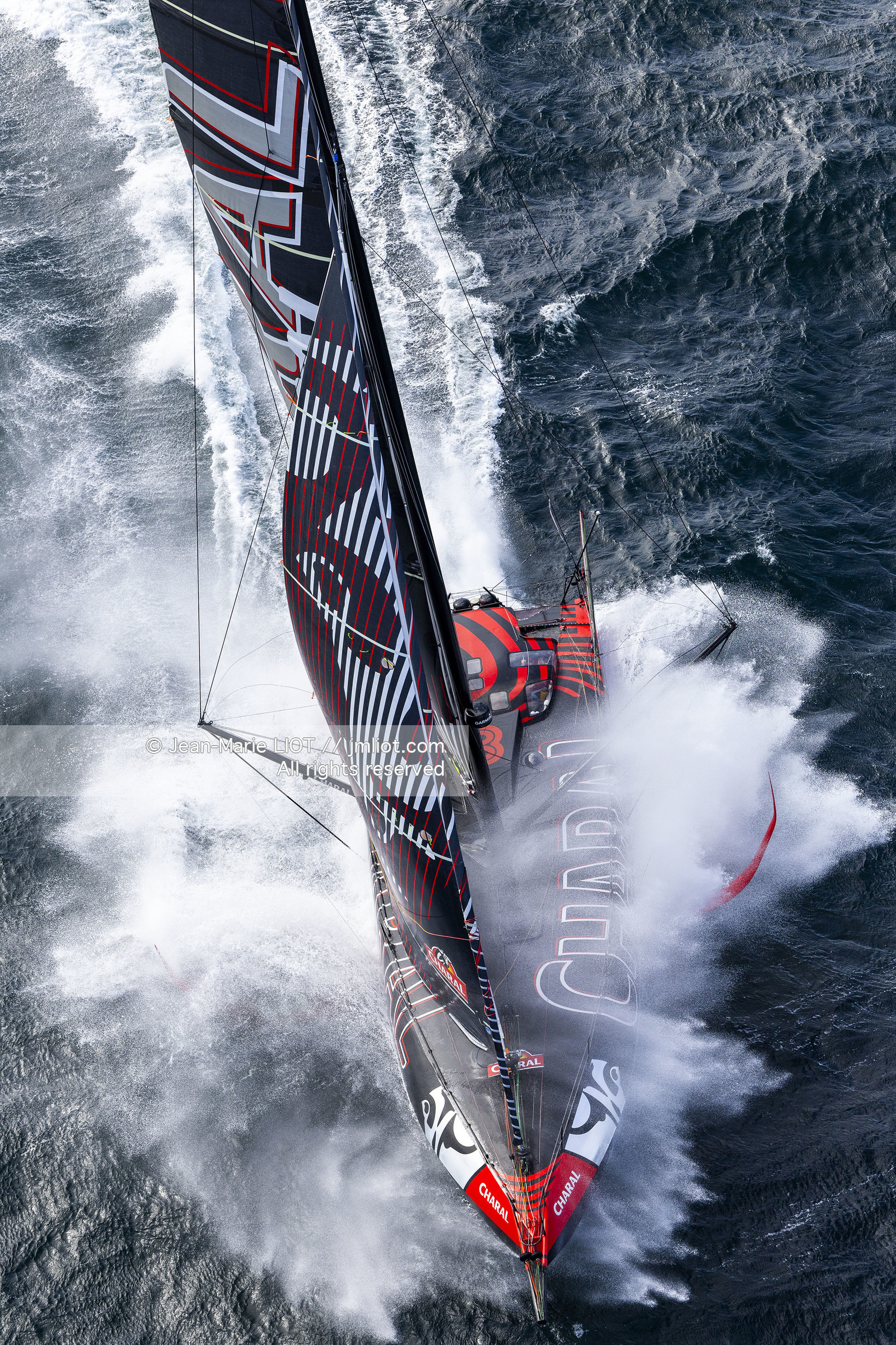 JEREMY BEYOU 2024 - IMOCA CHARAL - VENDEE GLOBE 2024-2025