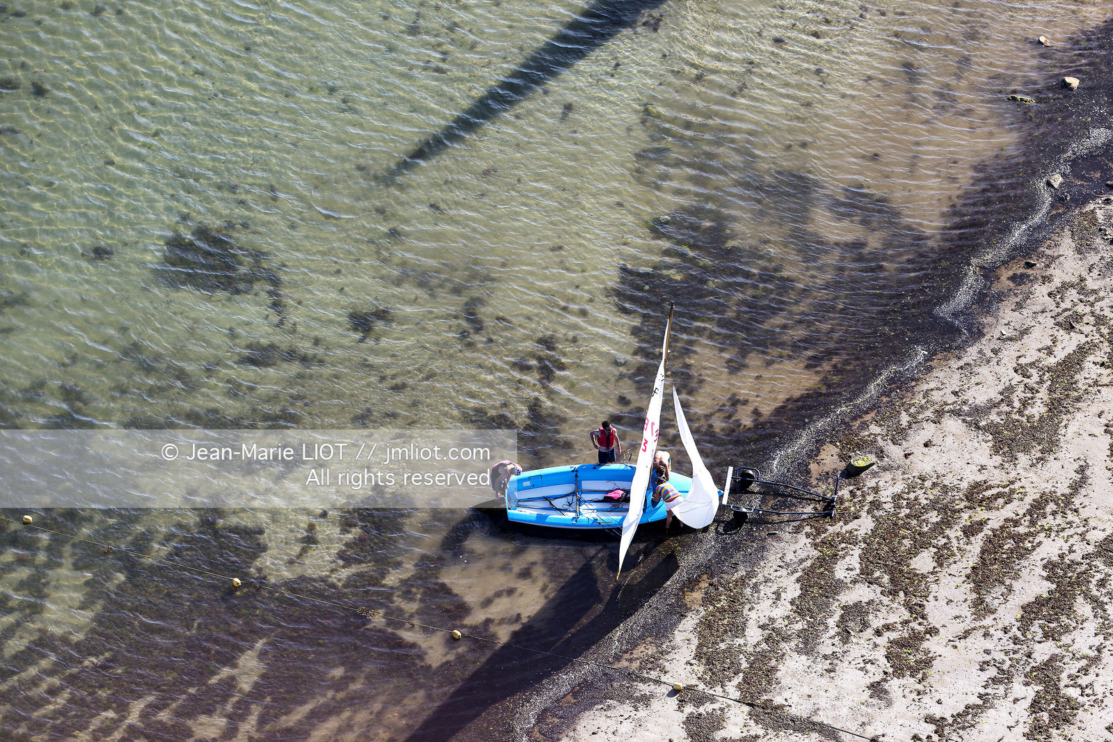 Carnac, vue aerienne ecole de voile.© JEAN-MARIE LIOT.Carnac,aerial view of sailing school