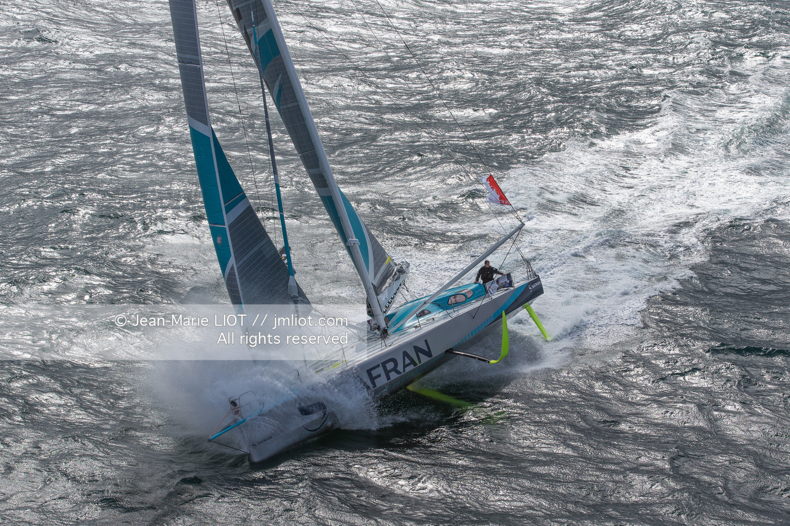 SAILING - SAFRAN - MORGAN LAGRAVIERE