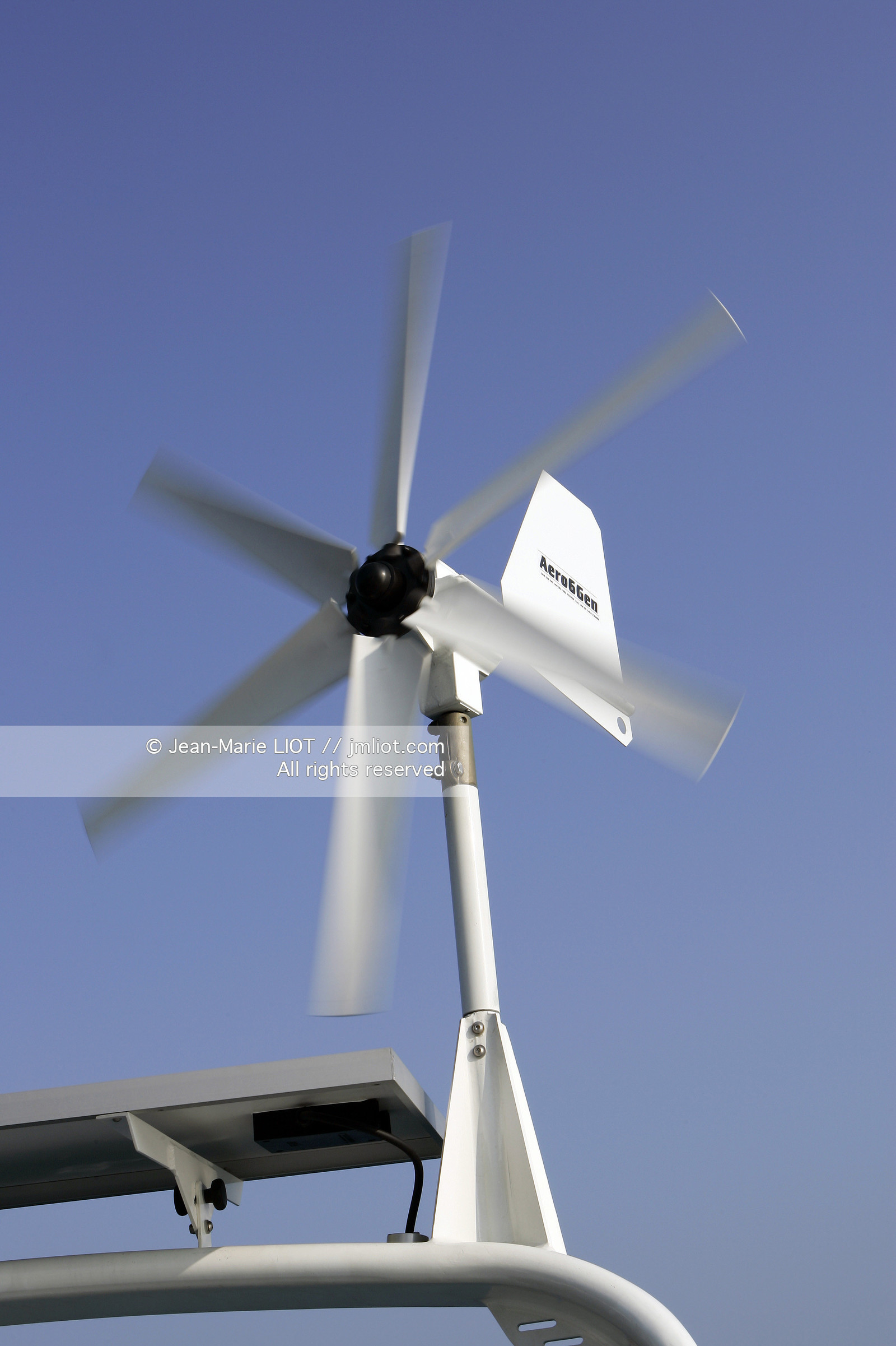 ACCASTILLAGE-ELECTRONIQUE-MECANIQUE-PLAISANCE