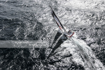 Au large de Groix, Jérémie Beyou et Philippe Legros à l'entrainement sur IMOCA Maître Coq avant le départ de la Transat Jacques Vabre 2015 au départ du Havre jusqu'à Itajaï (Brésil). 16 09 2015, Photo © Jean-Marie LIOT   DPPI..Jeremie Beyou and Philippe Legros (Fra) training onboard IMOCA Maitre Coq before the start of Transat Jacques Vabre 2015 from Le Havre to Itajai off Groix, 16 09 2015, Photo © Jean-Marie LIOT   DPPI