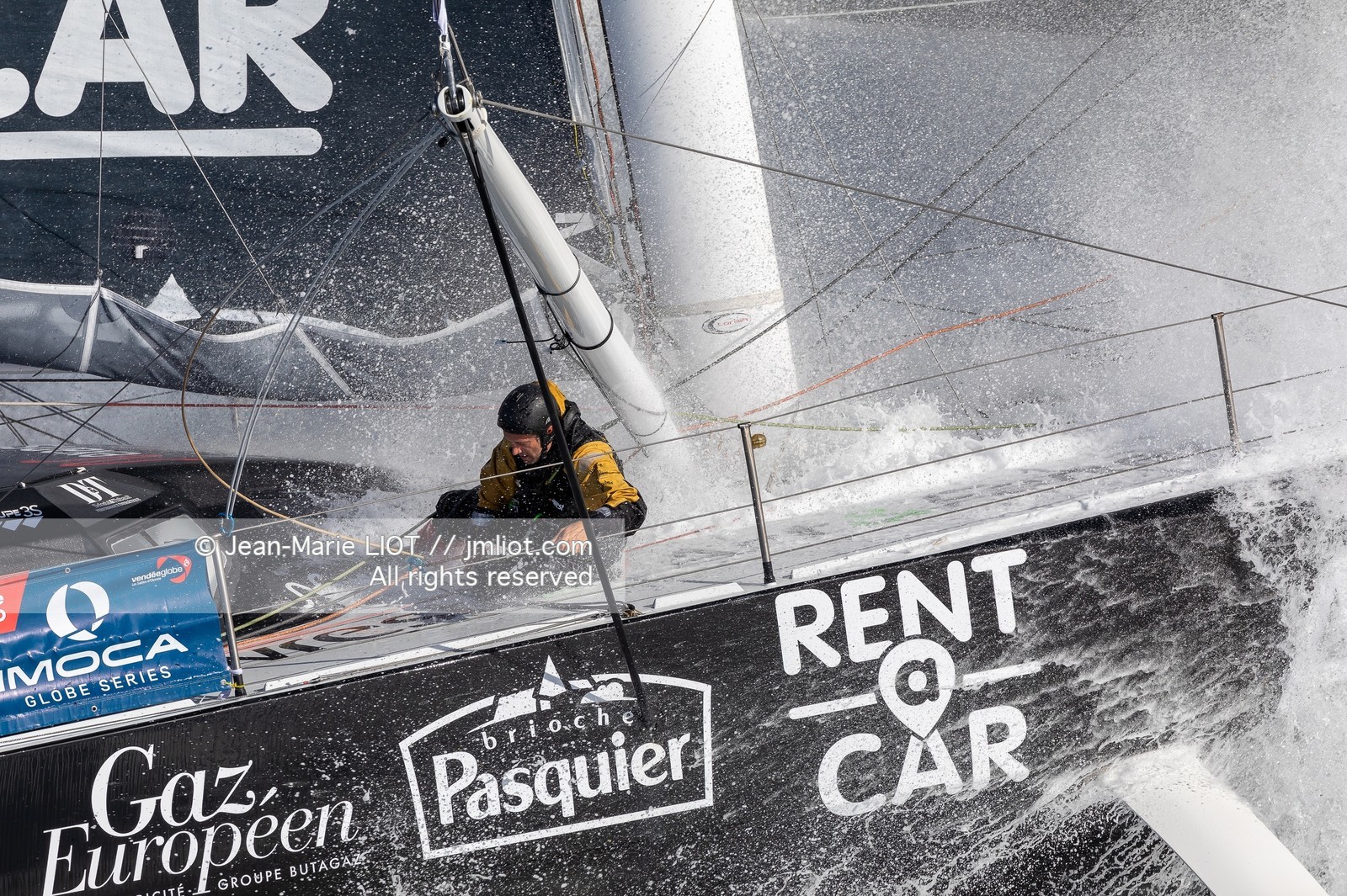 FABRICE AMEDEO 2020 - NEWREST ART ET FENETRES HELICO