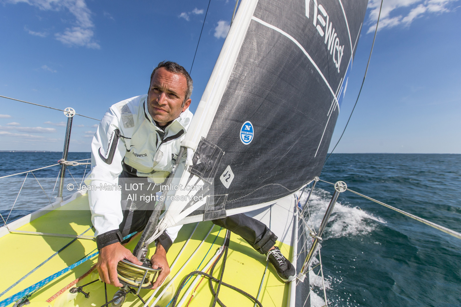 FABRICE AMEDEO - NEWREST MATMUT - VENDEE GLOBE 2016-2017
