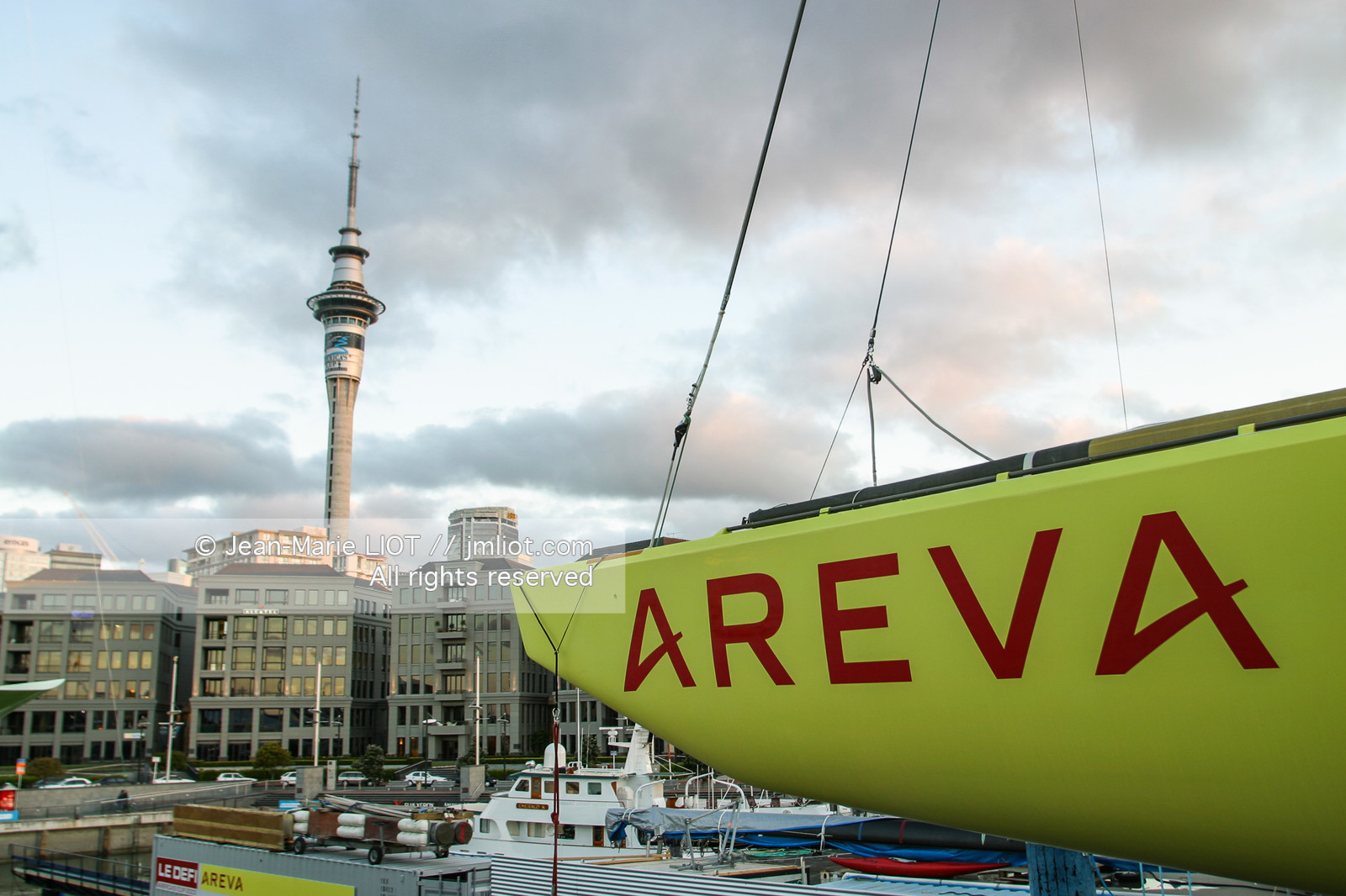 LOUIS VUITTON CUP 2002 - NEW ZEALAND