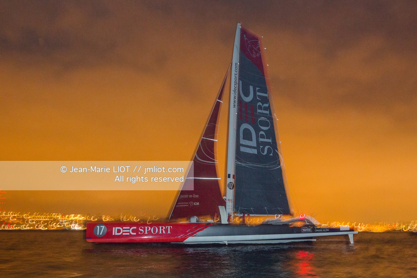 TROPHEE JULES VERNE - MAXI TRIMARAN IDEC SPORT 2016