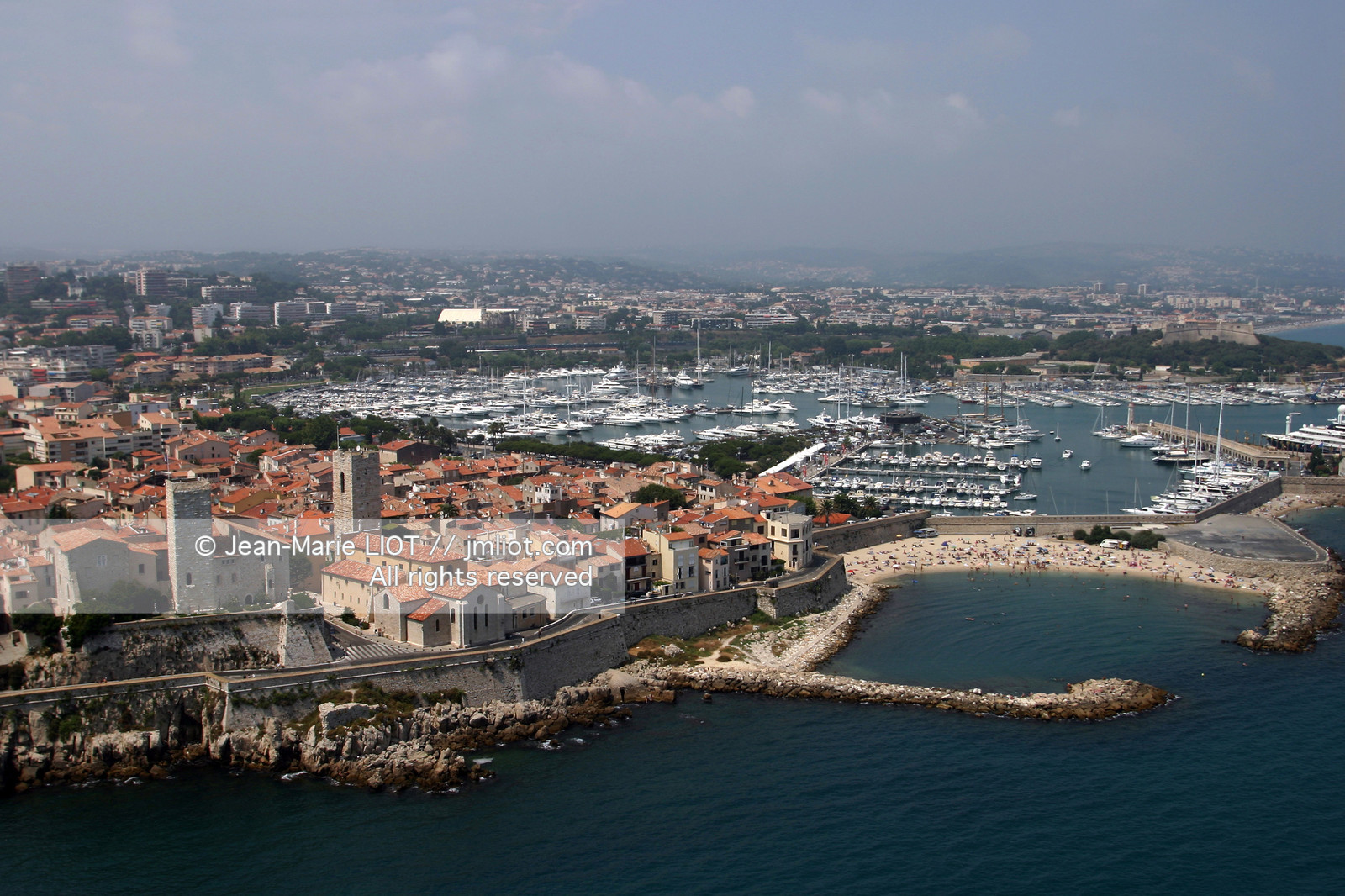 MANDELIEU.PHOTO © JEAN-MARIE LIOT