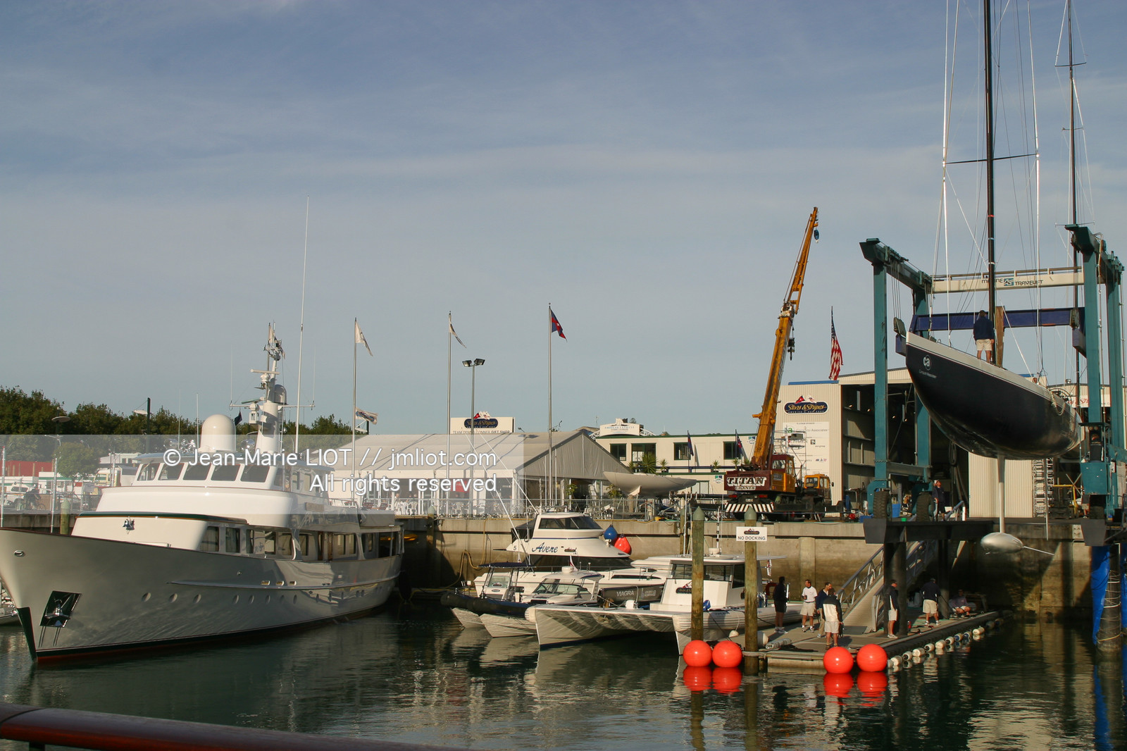 LOUIS VUITTON CUP 2002 - NEW ZEALAND