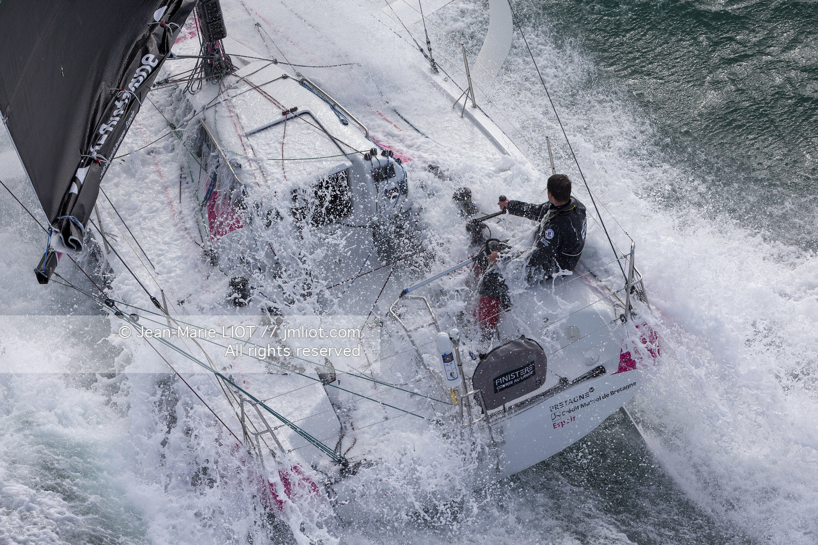 FIGAROS 3 BRETAGNE CMB 2019