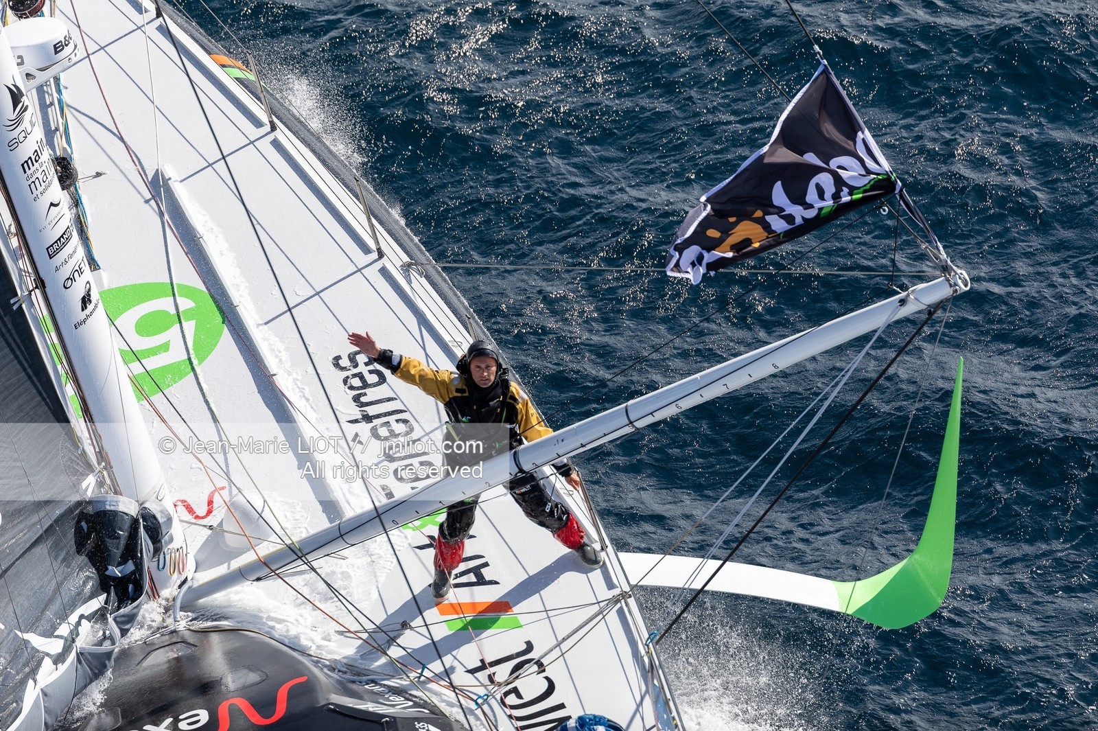 FABRICE AMEDEO 2020 - NEWREST ART ET FENETRES HELICO