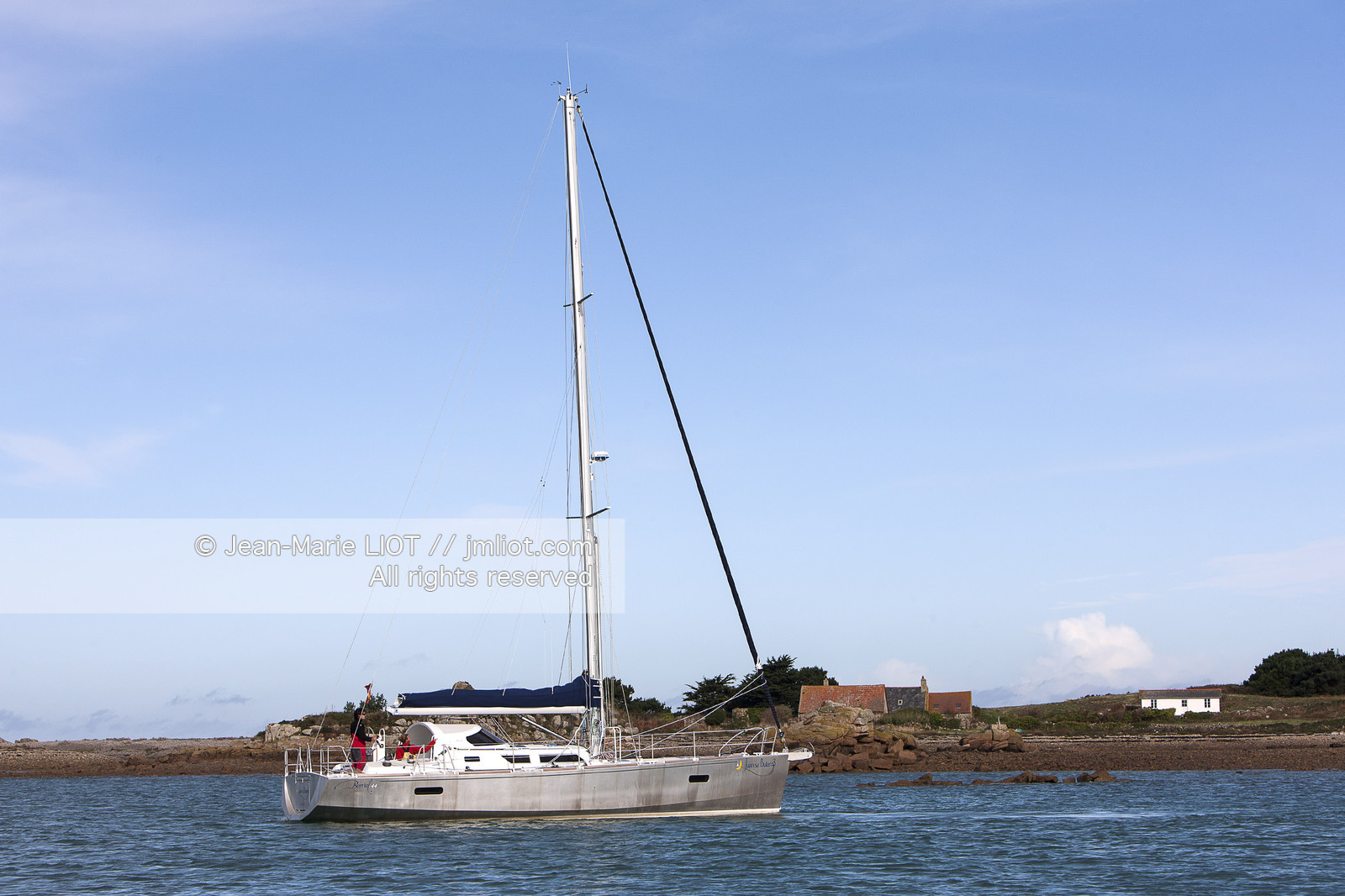 VOILE MAGAZINE 10 09