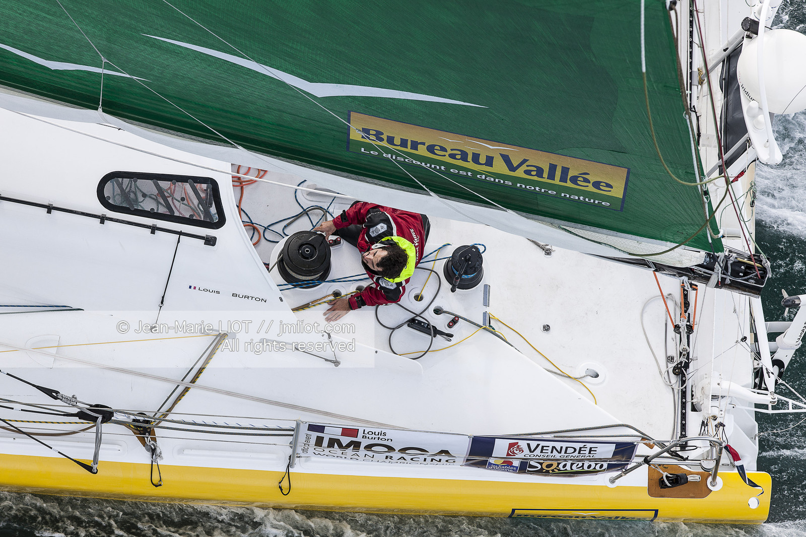 BUREAU VALLEE - LOUIS BURTON