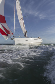 Ile de Ré, 23 09 2015, pour le chantier Jeanneau, le nouveau Jeanneau Sun Odyssey 419. Photo © Jean-Marie LIOT   Jeanneau
